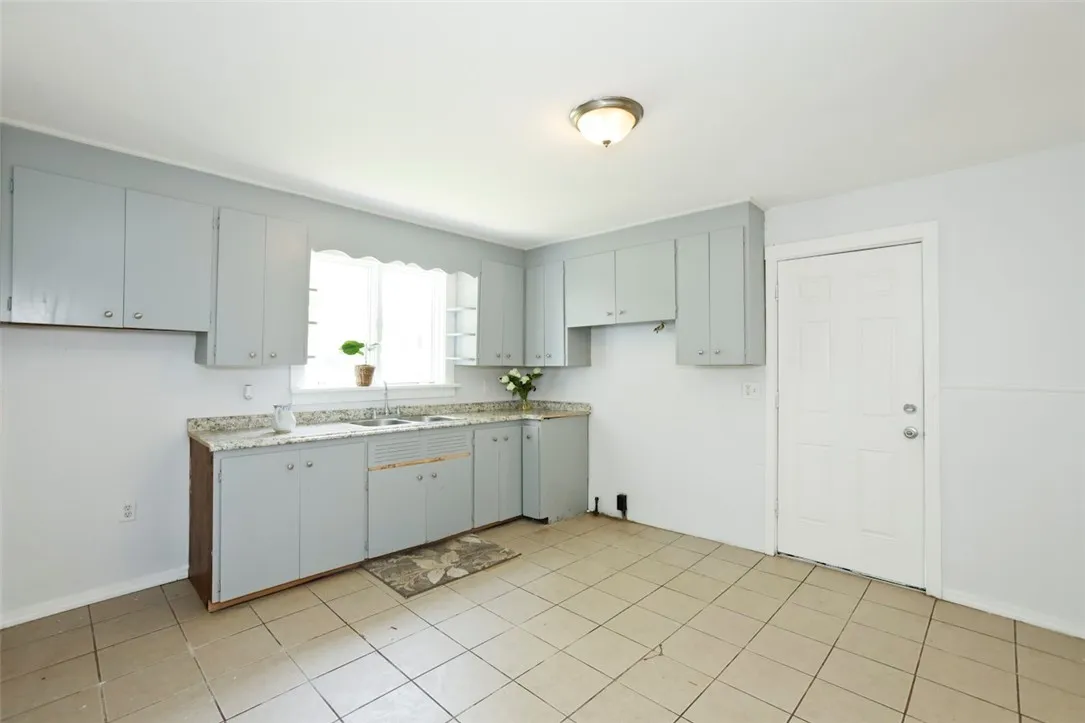 32 Van Stallen Street, Rochester, New York 14621, Rochester, New York 14621, 5 Bedrooms Bedrooms, 8 Rooms Rooms,1 BathroomBathrooms,Residential,Closed,32 Van Stallen Street, Rochester, New York 14621,0,R1623468