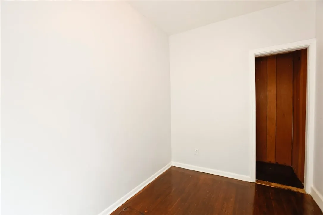 32 Van Stallen Street, Rochester, New York 14621, Rochester, New York 14621, 5 Bedrooms Bedrooms, 8 Rooms Rooms,1 BathroomBathrooms,Residential,Closed,32 Van Stallen Street, Rochester, New York 14621,0,R1623468