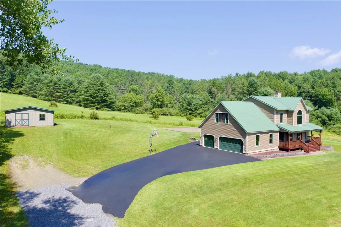 135 Gifford Hill Road, Oneonta, New York 13820, Oneonta, New York 13820, 4 Bedrooms Bedrooms, 11 Rooms Rooms,2 BathroomsBathrooms,Residential,Closed,135 Gifford Hill Road, Oneonta, New York 13820,0,R1622607