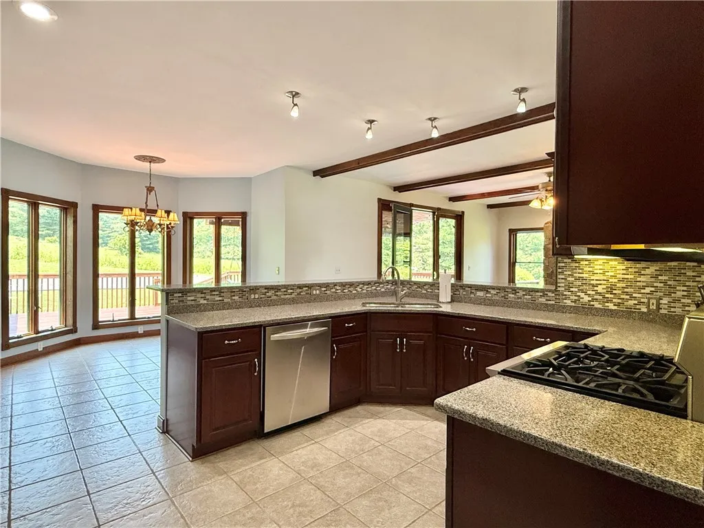 135 Gifford Hill Road, Oneonta, New York 13820, Oneonta, New York 13820, 4 Bedrooms Bedrooms, 11 Rooms Rooms,2 BathroomsBathrooms,Residential,Closed,135 Gifford Hill Road, Oneonta, New York 13820,0,R1622607