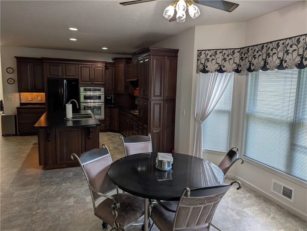 101 Beehler Lane B, Hamlin, New York 14464, Hamlin, New York 14464, 3 Bedrooms Bedrooms, 6 Rooms Rooms,2 BathroomsBathrooms,Residential,Closed,101 Beehler Lane B, Hamlin, New York 14464,0,R1623549