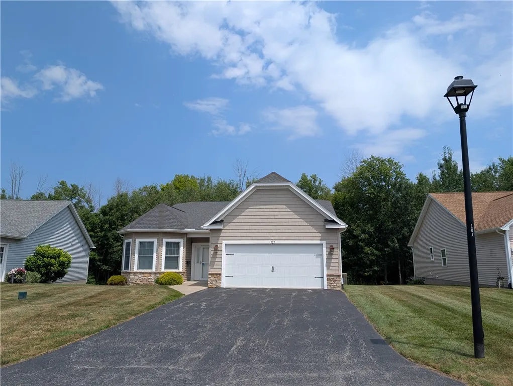 101 Beehler Lane B, Hamlin, New York 14464, Hamlin, New York 14464, 3 Bedrooms Bedrooms, 6 Rooms Rooms,2 BathroomsBathrooms,Residential,Closed,101 Beehler Lane B, Hamlin, New York 14464,0,R1623549