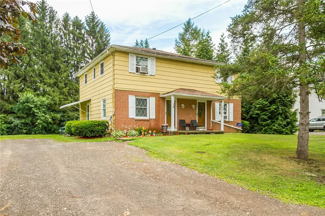 34 North Avenue 32, Manchester, New York 14504, Manchester, New York 14504, 4 Bedrooms Bedrooms, ,2 BathroomsBathrooms,Residential,Closed,34 North Avenue 32, Manchester, New York 14504,0,R1621762