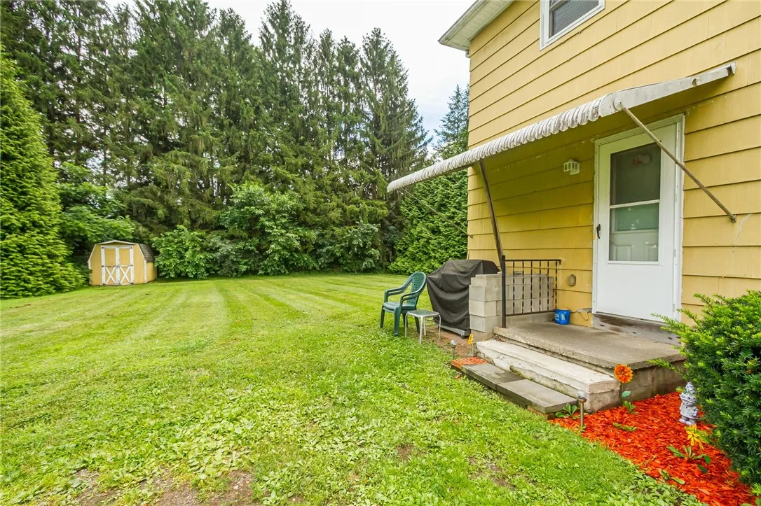 34 North Avenue 32, Manchester, New York 14504, Manchester, New York 14504, 4 Bedrooms Bedrooms, ,2 BathroomsBathrooms,Residential,Closed,34 North Avenue 32, Manchester, New York 14504,0,R1621762