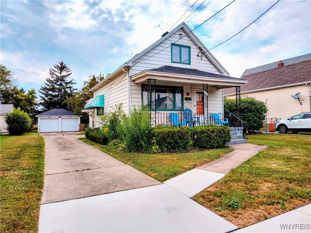 114 Shanley Street, Cheektowaga, New York 14206, Cheektowaga, New York 14206, 3 Bedrooms Bedrooms, 7 Rooms Rooms,1 BathroomBathrooms,Residential,For Sale,114 Shanley Street, Cheektowaga, New York 14206,B1623000