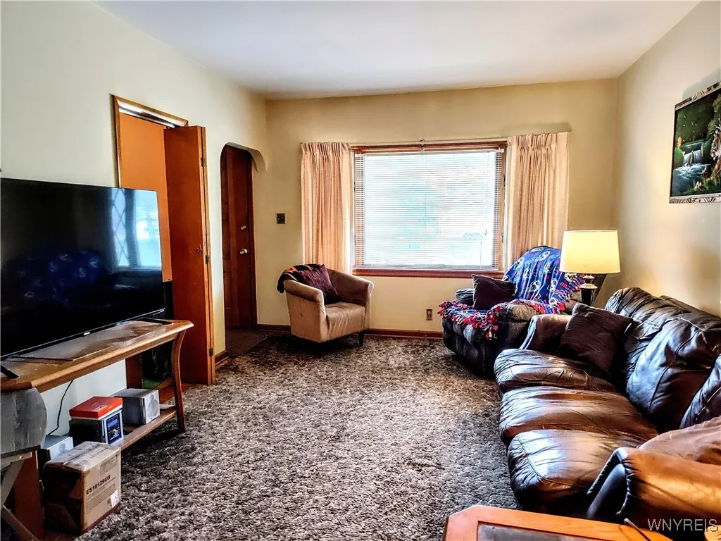 114 Shanley Street, Cheektowaga, New York 14206, Cheektowaga, New York 14206, 3 Bedrooms Bedrooms, 7 Rooms Rooms,1 BathroomBathrooms,Residential,For Sale,114 Shanley Street, Cheektowaga, New York 14206,B1623000
