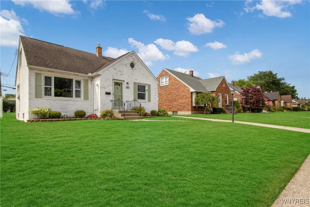 65 Albion Avenue, Amherst, New York 14226, Amherst, New York 14226, 4 Bedrooms Bedrooms, 6 Rooms Rooms,2 BathroomsBathrooms,Residential,For Sale,65 Albion Avenue, Amherst, New York 14226,B1622165