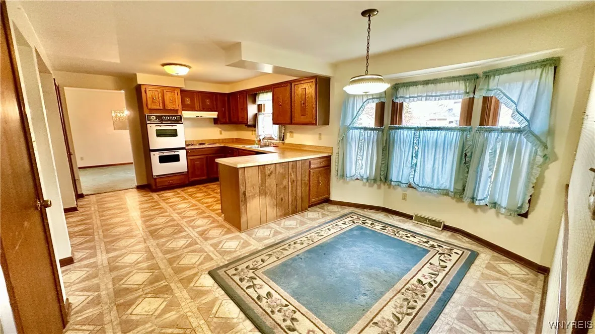 349 Howard Drive, Porter, New York 14174, Porter, New York 14174, 4 Bedrooms Bedrooms, 12 Rooms Rooms,2 BathroomsBathrooms,Residential,Closed,349 Howard Drive, Porter, New York 14174,0,B1623480