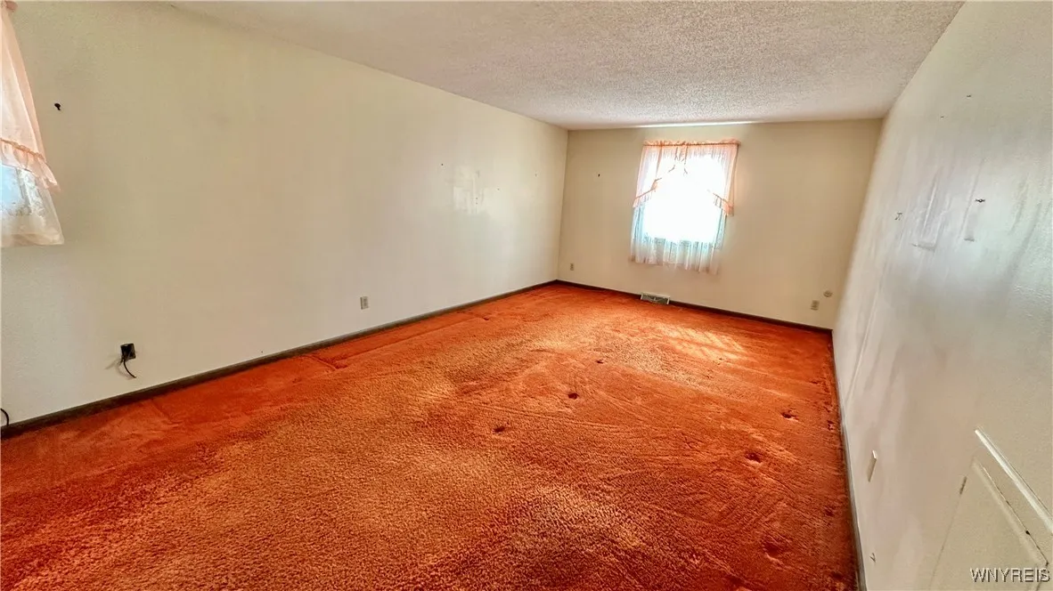 349 Howard Drive, Porter, New York 14174, Porter, New York 14174, 4 Bedrooms Bedrooms, 12 Rooms Rooms,2 BathroomsBathrooms,Residential,Closed,349 Howard Drive, Porter, New York 14174,0,B1623480