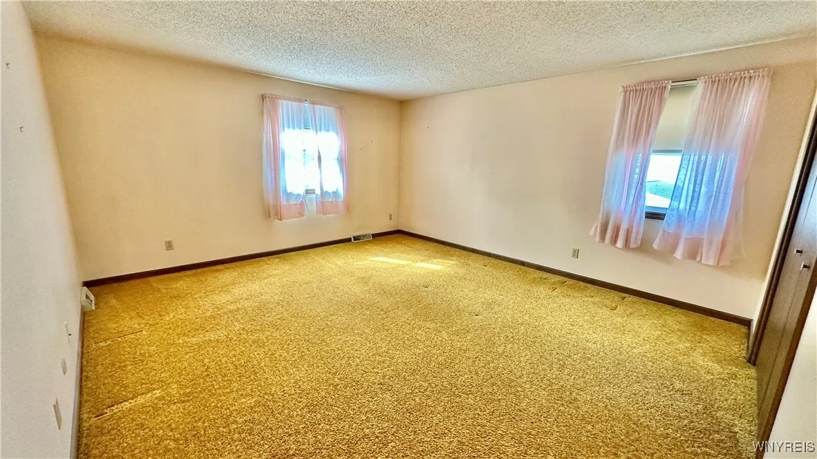 349 Howard Drive, Porter, New York 14174, Porter, New York 14174, 4 Bedrooms Bedrooms, 12 Rooms Rooms,2 BathroomsBathrooms,Residential,Closed,349 Howard Drive, Porter, New York 14174,0,B1623480