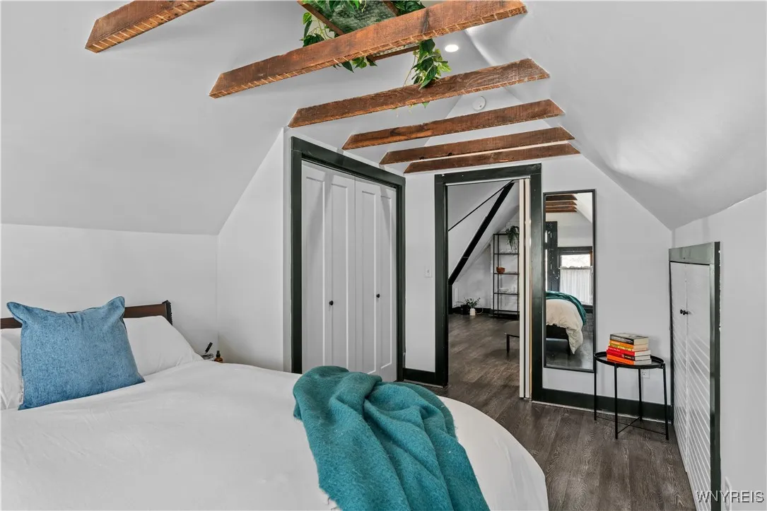 58 Cottage Street 3, Buffalo, New York 14201, Buffalo, New York 14201, 1 Bedroom Bedrooms, 2 Rooms Rooms,1 BathroomBathrooms,Residential Lease,For Rent,58 Cottage Street 3, Buffalo, New York 14201,B1623687
