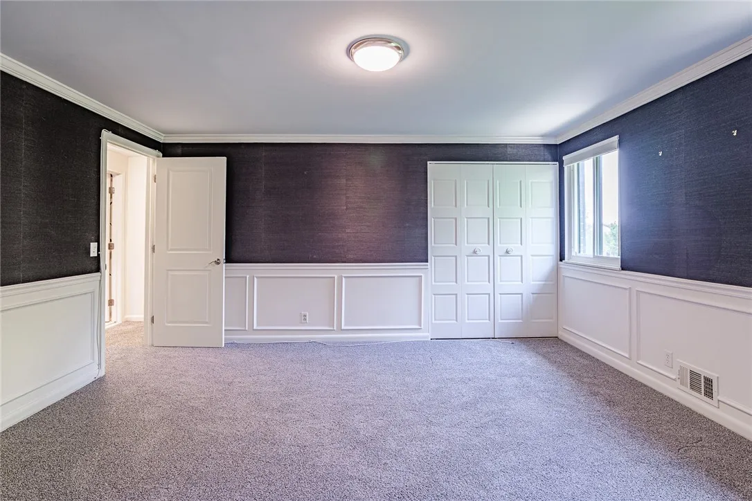 436 Surrey Hill, Henrietta, New York 14623, Henrietta, New York 14623, 2 Bedrooms Bedrooms, 5 Rooms Rooms,1 BathroomBathrooms,Residential,For Sale,436 Surrey Hill, Henrietta, New York 14623,R1621304