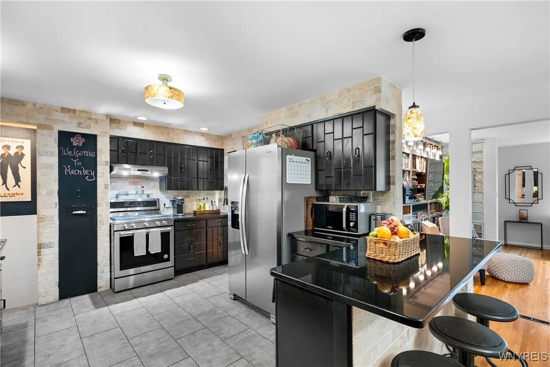 12 Henley Road, Buffalo, New York 14216, Buffalo, New York 14216, 4 Bedrooms Bedrooms, 8 Rooms Rooms,1 BathroomBathrooms,Residential,For Sale,12 Henley Road, Buffalo, New York 14216,B1622411
