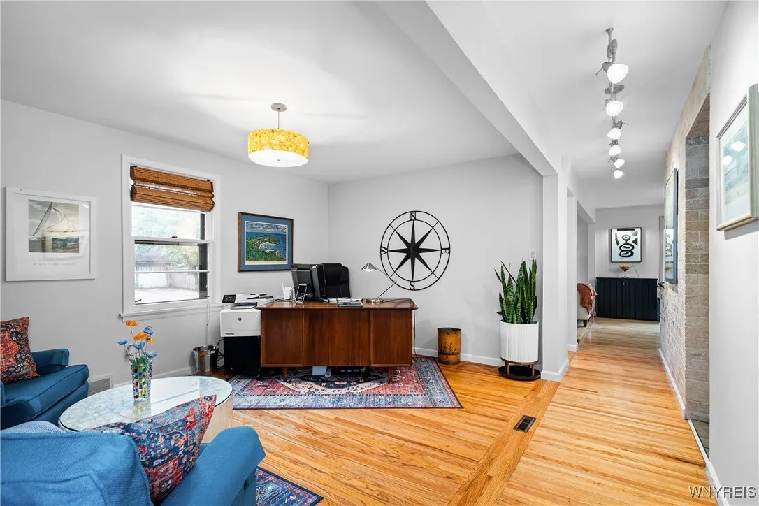 12 Henley Road, Buffalo, New York 14216, Buffalo, New York 14216, 4 Bedrooms Bedrooms, 8 Rooms Rooms,1 BathroomBathrooms,Residential,For Sale,12 Henley Road, Buffalo, New York 14216,B1622411