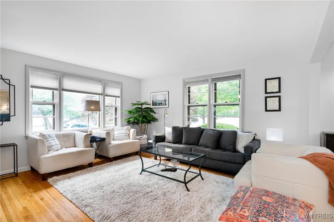 12 Henley Road, Buffalo, New York 14216, Buffalo, New York 14216, 4 Bedrooms Bedrooms, 8 Rooms Rooms,1 BathroomBathrooms,Residential,For Sale,12 Henley Road, Buffalo, New York 14216,B1622411