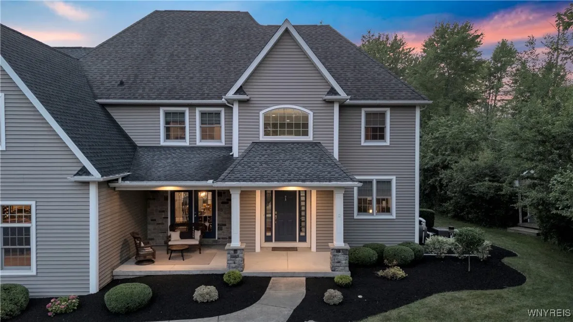 3730 Transit Road, Orchard Park, New York 14127, Orchard Park, New York 14127, 4 Bedrooms Bedrooms, 12 Rooms Rooms,3 BathroomsBathrooms,Residential,For Sale,3730 Transit Road, Orchard Park, New York 14127,B1623646