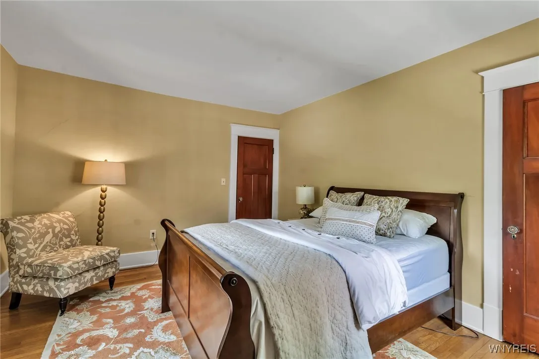 40 Westfield Rd, Amherst, New York 14226, Amherst, New York 14226, 5 Bedrooms Bedrooms, 11 Rooms Rooms,3 BathroomsBathrooms,Residential,For Sale,40 Westfield Rd, Amherst, New York 14226,B1623501