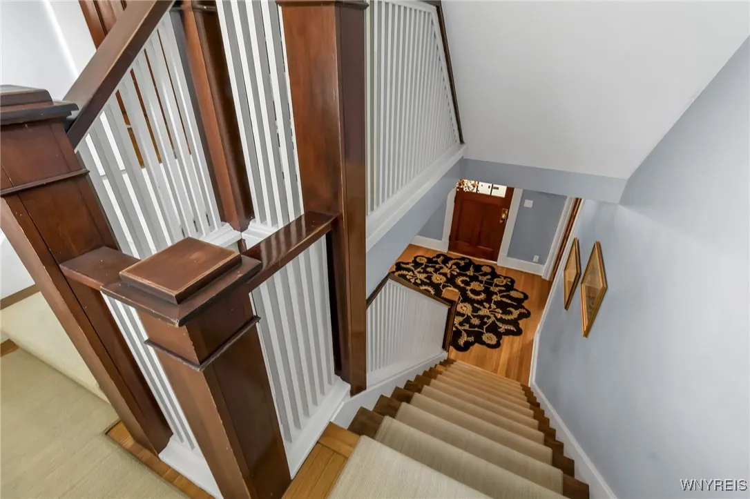 40 Westfield Rd, Amherst, New York 14226, Amherst, New York 14226, 5 Bedrooms Bedrooms, 11 Rooms Rooms,3 BathroomsBathrooms,Residential,For Sale,40 Westfield Rd, Amherst, New York 14226,B1623501