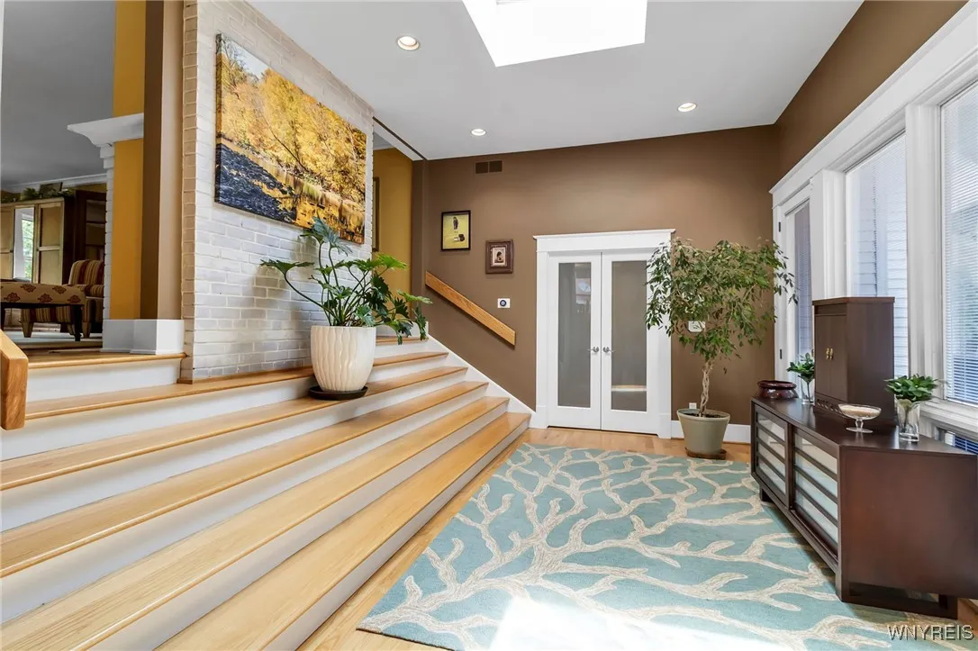 40 Westfield Rd, Amherst, New York 14226, Amherst, New York 14226, 5 Bedrooms Bedrooms, 11 Rooms Rooms,3 BathroomsBathrooms,Residential,For Sale,40 Westfield Rd, Amherst, New York 14226,B1623501