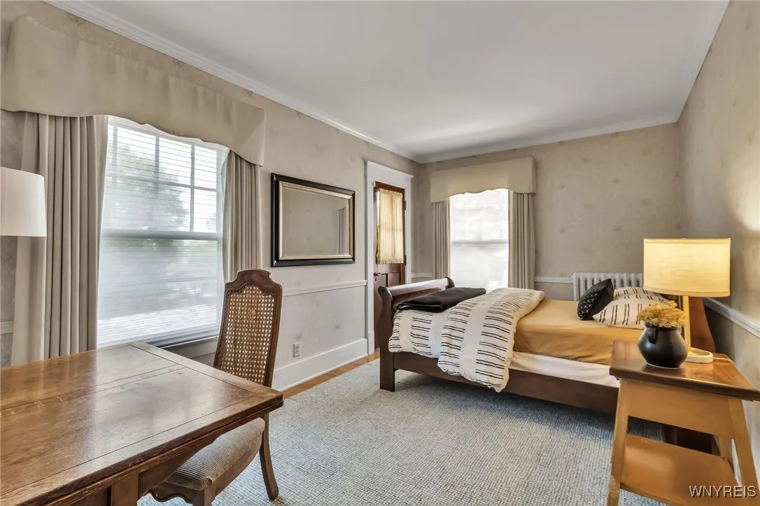 40 Westfield Rd, Amherst, New York 14226, Amherst, New York 14226, 5 Bedrooms Bedrooms, 11 Rooms Rooms,3 BathroomsBathrooms,Residential,For Sale,40 Westfield Rd, Amherst, New York 14226,B1623501