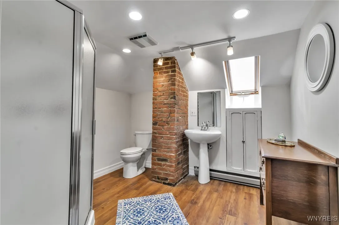 40 Westfield Rd, Amherst, New York 14226, Amherst, New York 14226, 5 Bedrooms Bedrooms, 11 Rooms Rooms,3 BathroomsBathrooms,Residential,For Sale,40 Westfield Rd, Amherst, New York 14226,B1623501