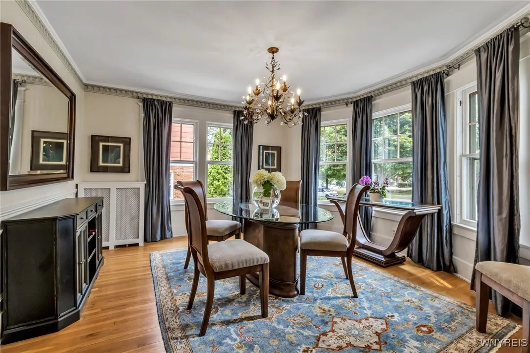 40 Westfield Rd, Amherst, New York 14226, Amherst, New York 14226, 5 Bedrooms Bedrooms, 11 Rooms Rooms,3 BathroomsBathrooms,Residential,For Sale,40 Westfield Rd, Amherst, New York 14226,B1623501