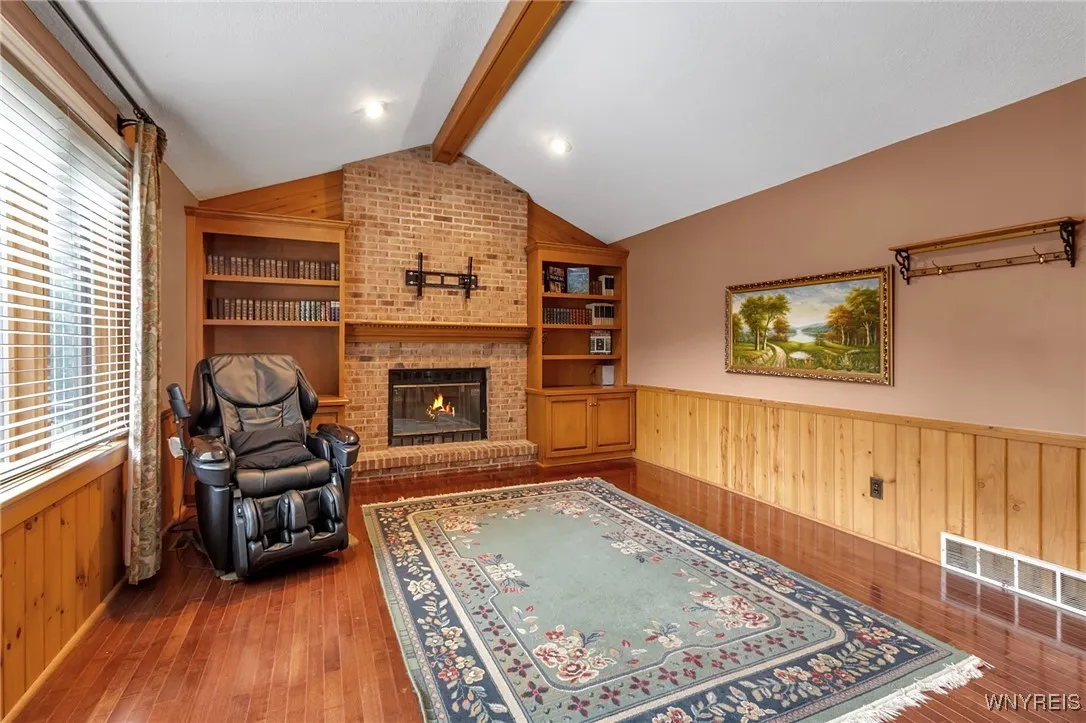 8 Hummingbird Lane, Amherst, New York 14228, Amherst, New York 14228, 4 Bedrooms Bedrooms, 9 Rooms Rooms,2 BathroomsBathrooms,Residential,For Sale,8 Hummingbird Lane, Amherst, New York 14228,B1622050