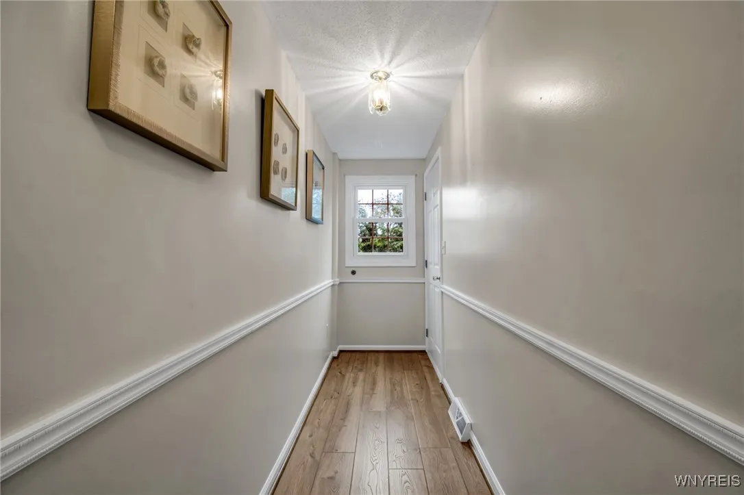 39 Olde Stone Lane, Lancaster, New York 14086, Lancaster, New York 14086, 2 Bedrooms Bedrooms, 5 Rooms Rooms,2 BathroomsBathrooms,Residential,Closed,39 Olde Stone Lane, Lancaster, New York 14086,0,B1623678