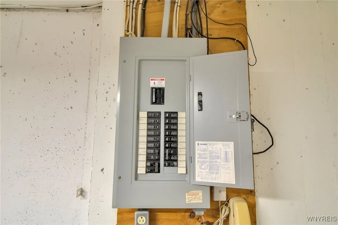 39 Olde Stone Lane, Lancaster, New York 14086, Lancaster, New York 14086, 2 Bedrooms Bedrooms, 5 Rooms Rooms,2 BathroomsBathrooms,Residential,Closed,39 Olde Stone Lane, Lancaster, New York 14086,0,B1623678