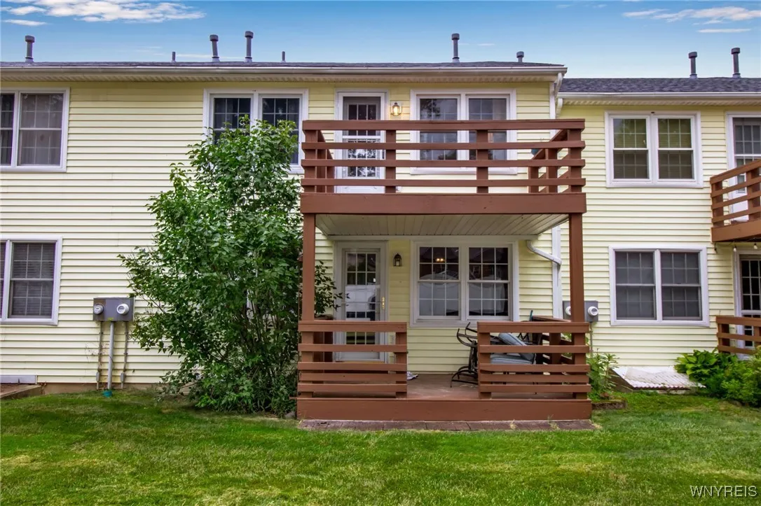 39 Olde Stone Lane, Lancaster, New York 14086, Lancaster, New York 14086, 2 Bedrooms Bedrooms, 5 Rooms Rooms,2 BathroomsBathrooms,Residential,Closed,39 Olde Stone Lane, Lancaster, New York 14086,0,B1623678