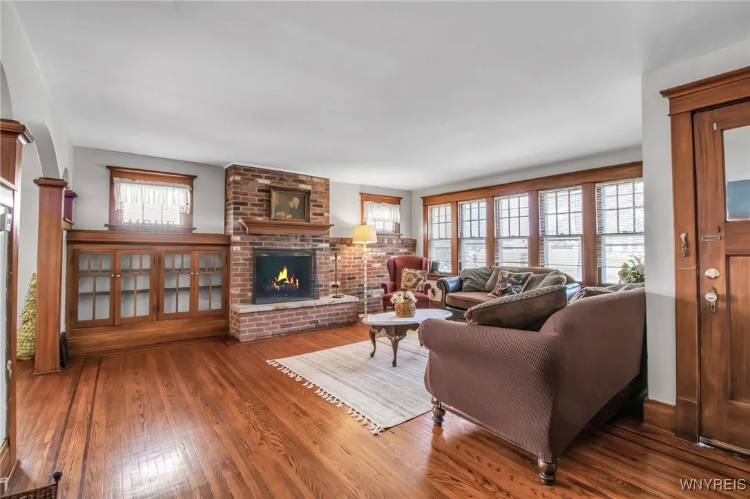 284 Windermere Boulevard, Amherst, New York 14226, Amherst, New York 14226, 2 Bedrooms Bedrooms, 4 Rooms Rooms,1 BathroomBathrooms,Residential Lease,For Rent,284 Windermere Boulevard, Amherst, New York 14226,B1623739