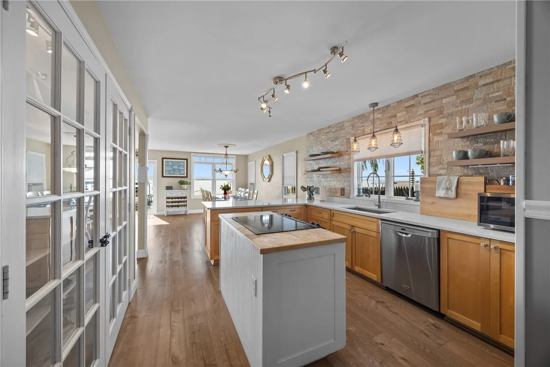 4622 Willow Cove, Varick, New York 14456, Varick, New York 14456, 3 Bedrooms Bedrooms, 9 Rooms Rooms,2 BathroomsBathrooms,Residential,Closed,4622 Willow Cove, Varick, New York 14456,0,R1623208