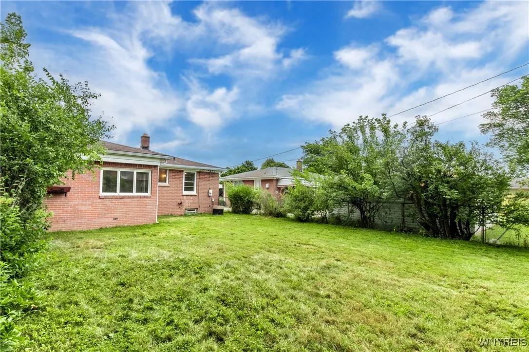 130 Alberta Drive, Amherst, New York 14226, Amherst, New York 14226, 3 Bedrooms Bedrooms, 8 Rooms Rooms,1 BathroomBathrooms,Residential,For Sale,130 Alberta Drive, Amherst, New York 14226,B1621193