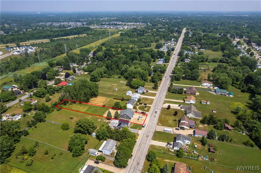 5200 Berg Road, West Seneca, New York 14218, West Seneca, New York 14218, 3 Bedrooms Bedrooms, 8 Rooms Rooms,2 BathroomsBathrooms,Residential,For Sale,5200 Berg Road, West Seneca, New York 14218,B1623330