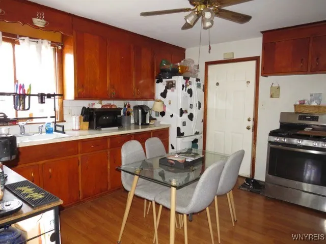 699 Oliver Street, North Tonawanda, New York 14120, North Tonawanda, New York 14120, 7 Bedrooms Bedrooms, ,4 BathroomsBathrooms,Residential,Closed,699 Oliver Street, North Tonawanda, New York 14120,0,B1623242