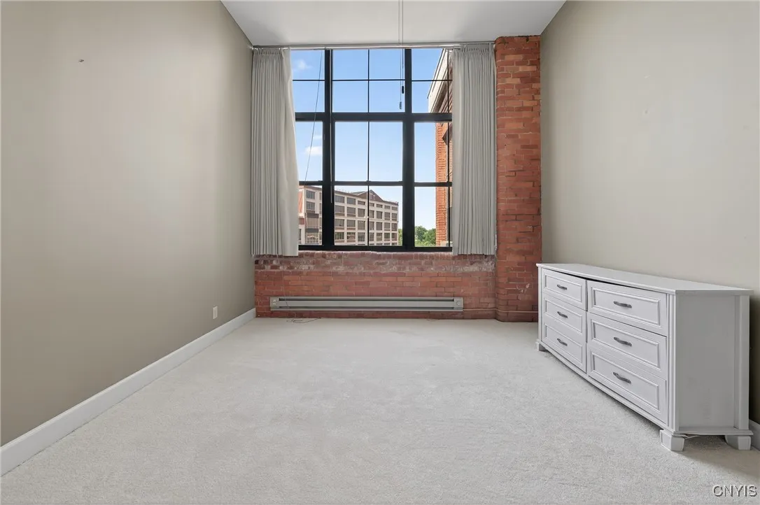 526 Plum Street 402, Syracuse, New York 13204, Syracuse, New York 13204, 2 Bedrooms Bedrooms, 6 Rooms Rooms,1 BathroomBathrooms,Residential Lease,Closed,526 Plum Street 402, Syracuse, New York 13204,S1621826