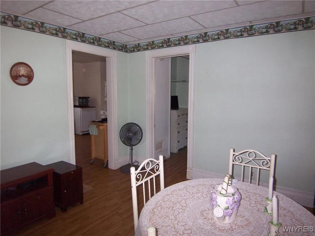 23 Lincoln Avenue, Batavia City, New York 14020, Batavia City, New York 14020, 4 Bedrooms Bedrooms, 8 Rooms Rooms,2 BathroomsBathrooms,Residential,For Sale,23 Lincoln Avenue, Batavia City, New York 14020,0,B1623752