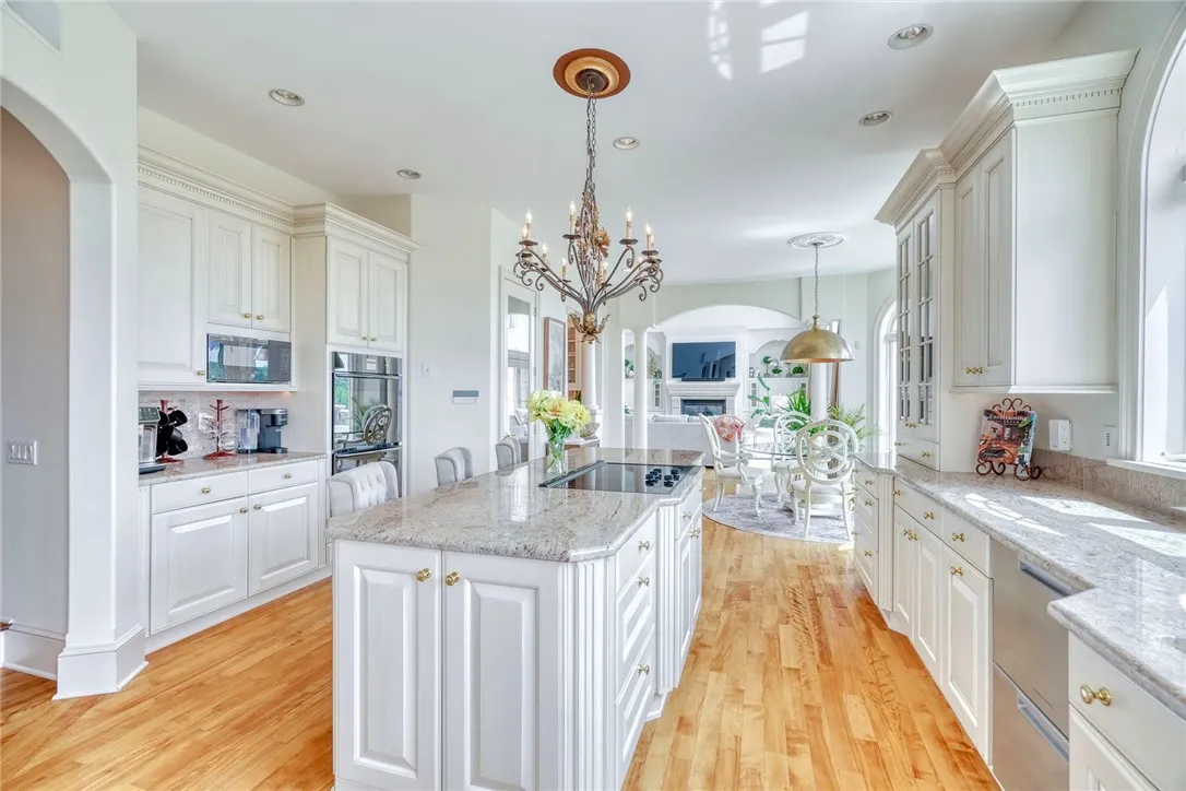 26 Cheshire, Victor, New York 14564, Victor, New York 14564, 7 Bedrooms Bedrooms, 11 Rooms Rooms,4 BathroomsBathrooms,Residential,For Sale,26 Cheshire, Victor, New York 14564,R1621604
