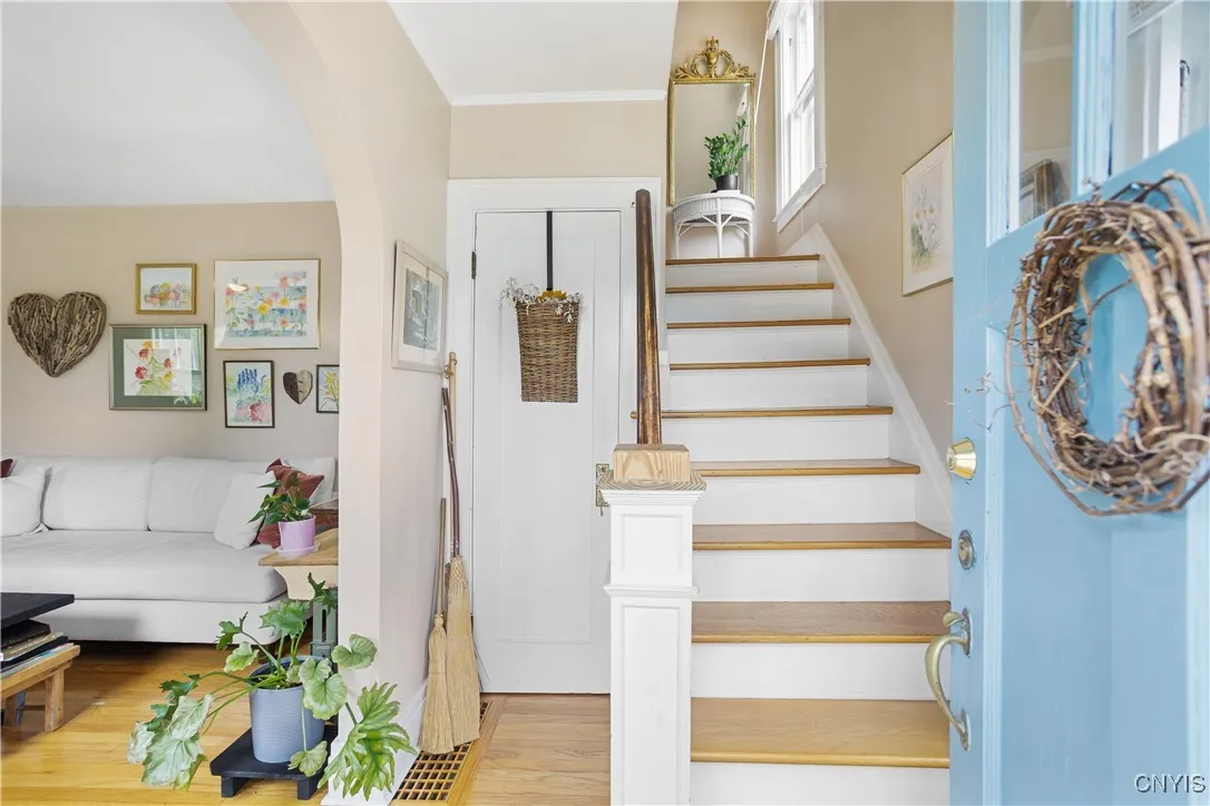 304 Jamesville Road, Dewitt, New York 13214, De Witt, New York 13214, 3 Bedrooms Bedrooms, 7 Rooms Rooms,1 BathroomBathrooms,Residential,For Sale,304 Jamesville Road, Dewitt, New York 13214,S1623664