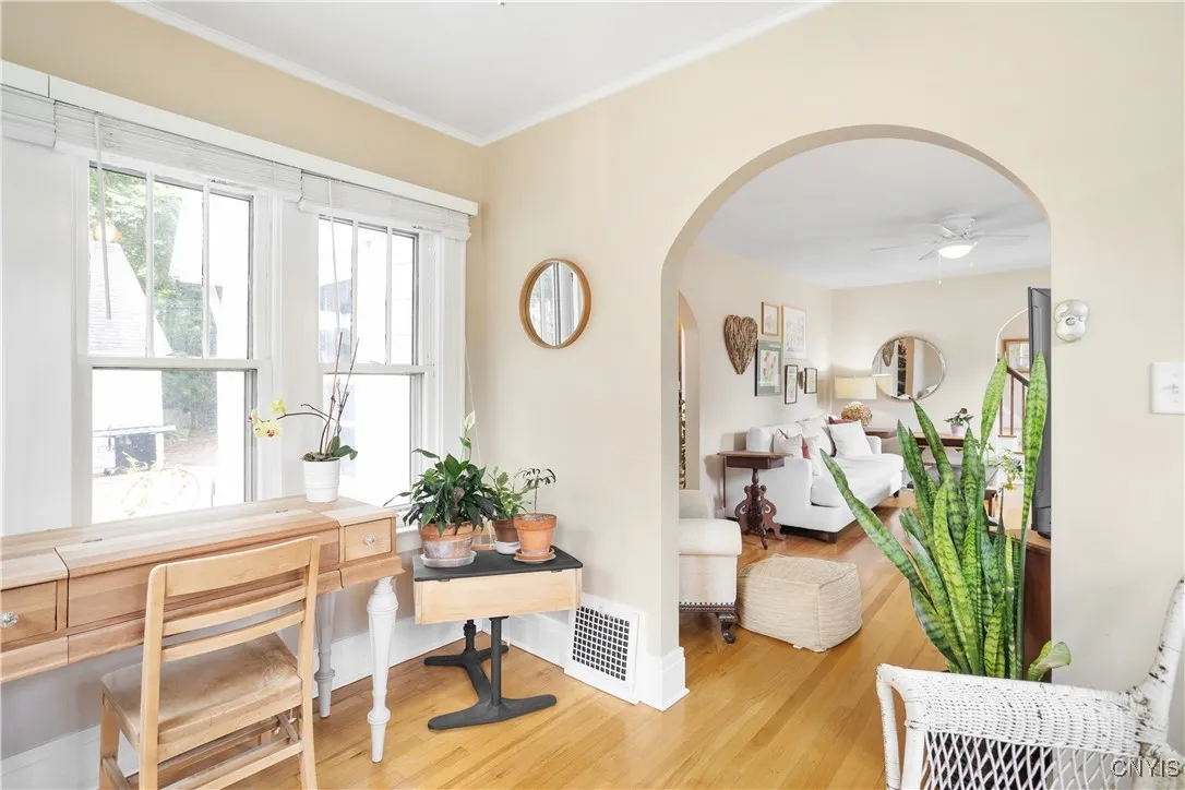 304 Jamesville Road, Dewitt, New York 13214, De Witt, New York 13214, 3 Bedrooms Bedrooms, 7 Rooms Rooms,1 BathroomBathrooms,Residential,For Sale,304 Jamesville Road, Dewitt, New York 13214,S1623664