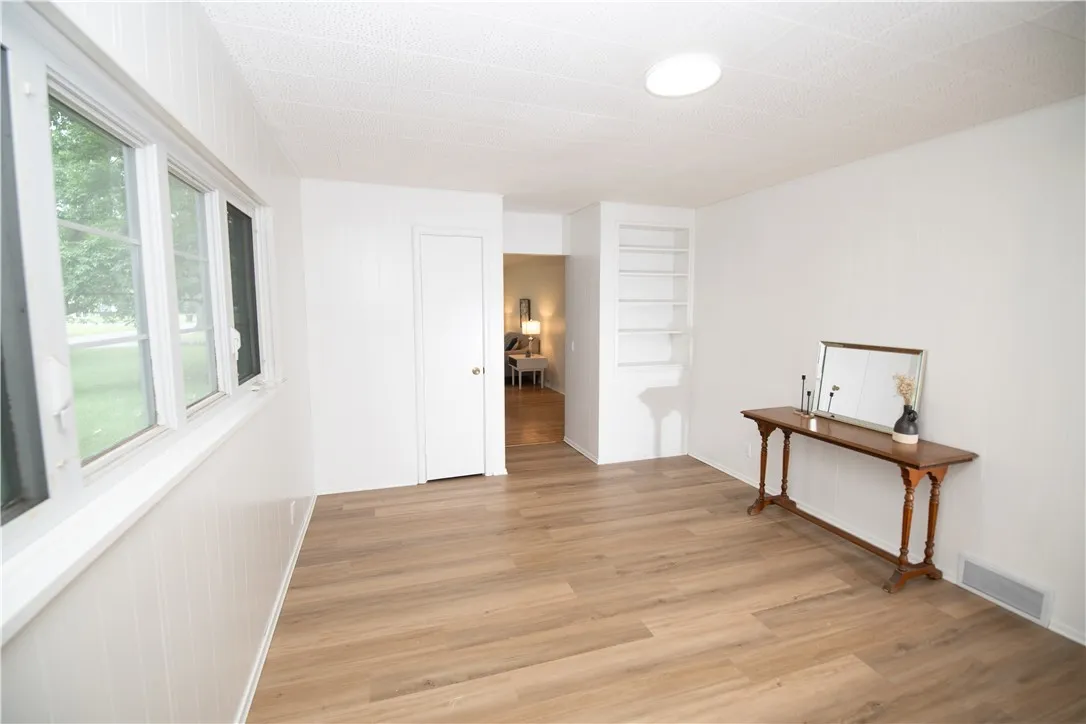 119 Oakridge Drive, Irondequoit, New York 14617, Irondequoit, New York 14617, 4 Bedrooms Bedrooms, 8 Rooms Rooms,1 BathroomBathrooms,Residential,For Sale,119 Oakridge Drive, Irondequoit, New York 14617,R1623704