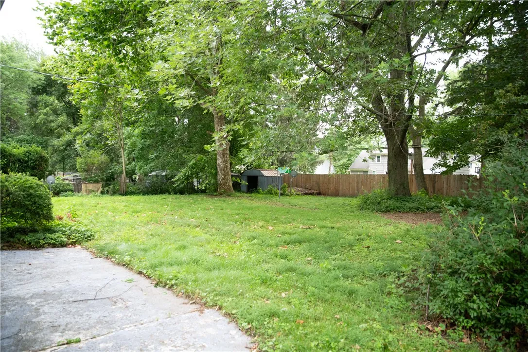 119 Oakridge Drive, Irondequoit, New York 14617, Irondequoit, New York 14617, 4 Bedrooms Bedrooms, 8 Rooms Rooms,1 BathroomBathrooms,Residential,For Sale,119 Oakridge Drive, Irondequoit, New York 14617,R1623704