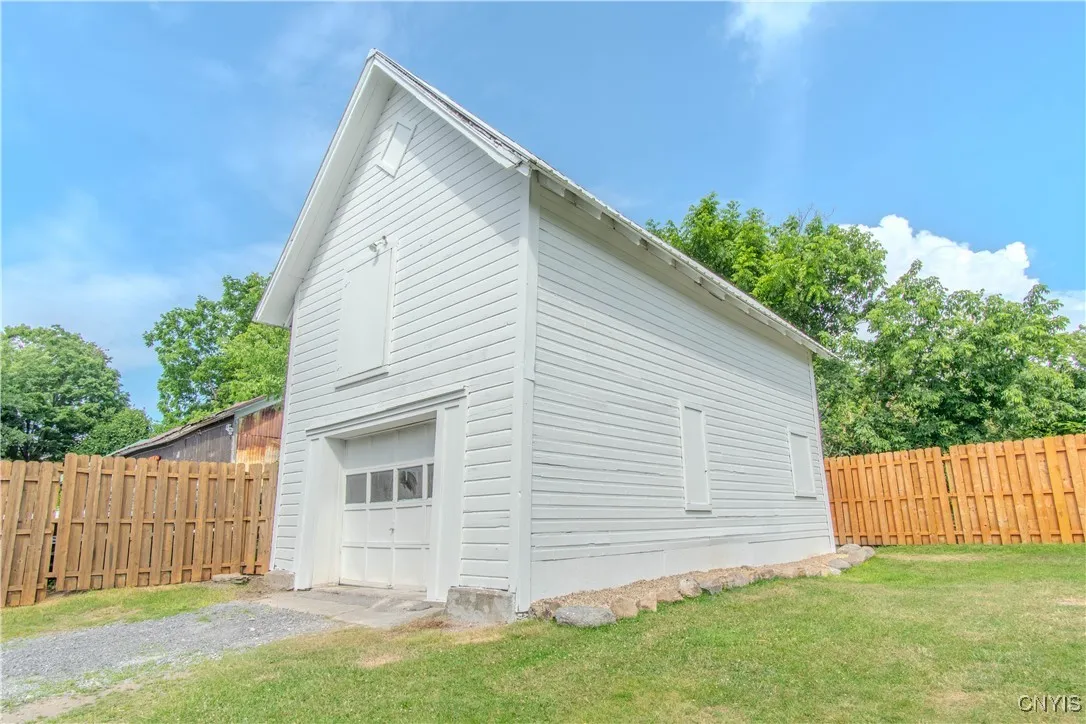 13188 Us Route 11, Adams, New York 13606, Adams, New York 13606, 3 Bedrooms Bedrooms, ,2 BathroomsBathrooms,Residential,For Sale,13188 Us Route 11, Adams, New York 13606,S1621875