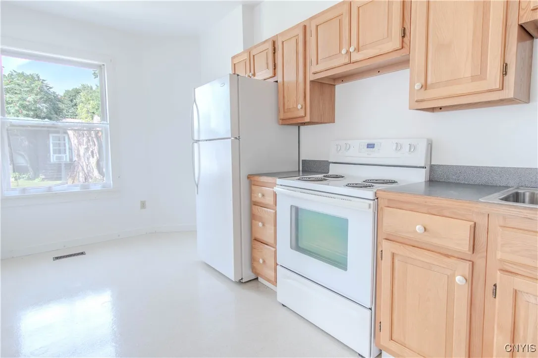 13188 Us Route 11, Adams, New York 13606, Adams, New York 13606, 3 Bedrooms Bedrooms, ,2 BathroomsBathrooms,Residential,For Sale,13188 Us Route 11, Adams, New York 13606,S1621875