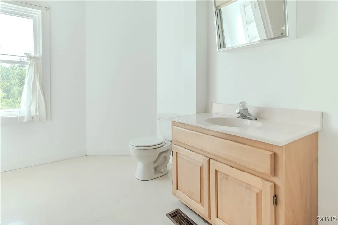 13188 Us Route 11, Adams, New York 13606, Adams, New York 13606, 3 Bedrooms Bedrooms, ,2 BathroomsBathrooms,Residential,For Sale,13188 Us Route 11, Adams, New York 13606,S1621875