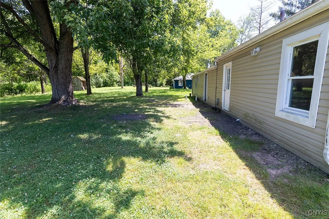 7042 North Manlius Road, Manlius, New York 13082, Manlius, New York 13082, 3 Bedrooms Bedrooms, 6 Rooms Rooms,1 BathroomBathrooms,Residential,For Sale,7042 North Manlius Road, Manlius, New York 13082,S1623786