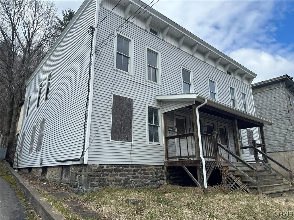78 Furnace Street 76, Little Falls City, New York, Little Falls City, New York 13365, 12 Bedrooms Bedrooms, ,4 BathroomsBathrooms,Residential,For Sale,78 Furnace Street 76, Little Falls City, New York ,S1613957