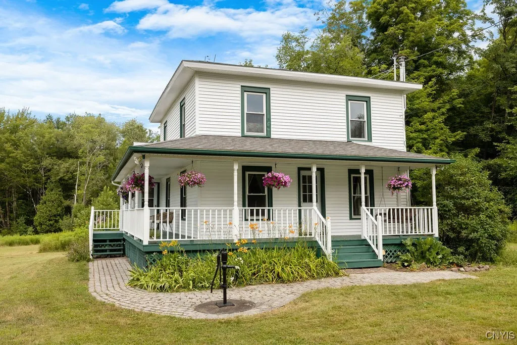 167 Dutch Road, West Monroe, New York 13167, West Monroe, New York 13167, 4 Bedrooms Bedrooms, 9 Rooms Rooms,2 BathroomsBathrooms,Residential,For Sale,167 Dutch Road, West Monroe, New York 13167,S1622499