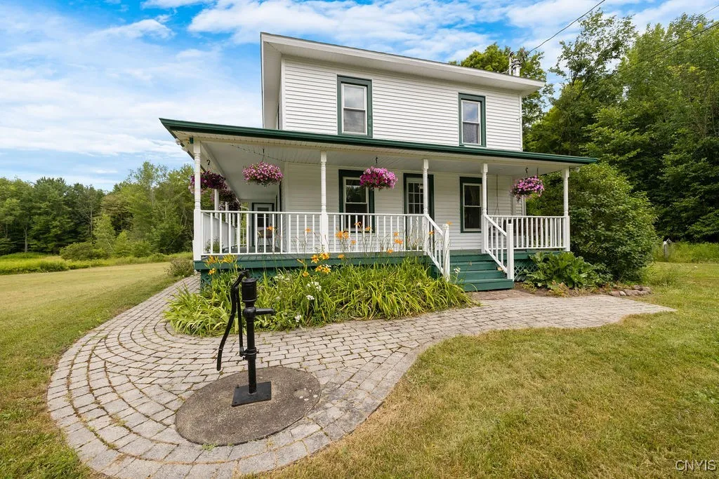 167 Dutch Road, West Monroe, New York 13167, West Monroe, New York 13167, 4 Bedrooms Bedrooms, 9 Rooms Rooms,2 BathroomsBathrooms,Residential,For Sale,167 Dutch Road, West Monroe, New York 13167,S1622499