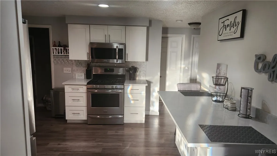 95 Candace Ln, Cheektowaga, New York 14043, Cheektowaga, New York 14043, 3 Bedrooms Bedrooms, 6 Rooms Rooms,1 BathroomBathrooms,Residential,For Sale,95 Candace Ln, Cheektowaga, New York 14043,B1623733